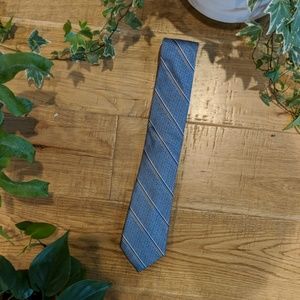 Tie